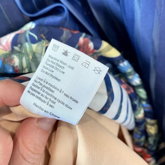 Foxiedox Meadow Open Back Floral Dress M - Picture 12 of 13